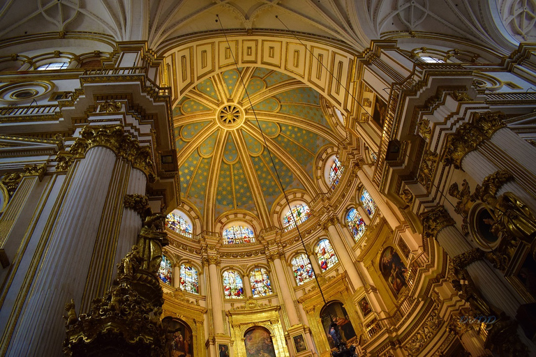 Granada: centro de la ciudad, catedral, capilla y Madraza