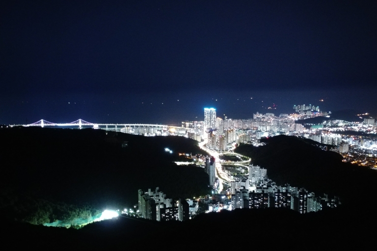 Busan: nachtelijke uitkijkpunten Tour met kleine groepen met avondcruise