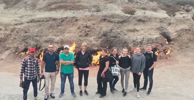 Baku: Gobustan, Volcanoes, Fire Temple and Yanardag Day Trip photo 10