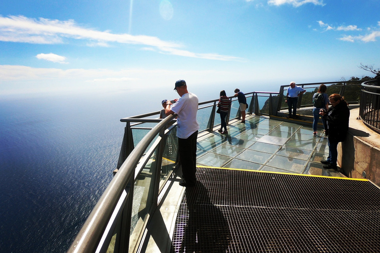 Madeira East or West Private Half-Day Tour by Open-Top Jeep