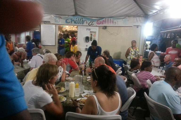 Bridgetown: Oistins Reservation with Drink & Hotel Transfer