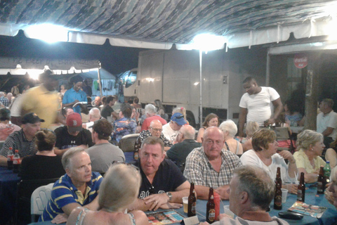 Bridgetown: Oistins Reservation with Drink & Hotel Transfer