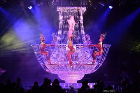 Parigi: crociera, cena e spettacolo di cabaret al Lido