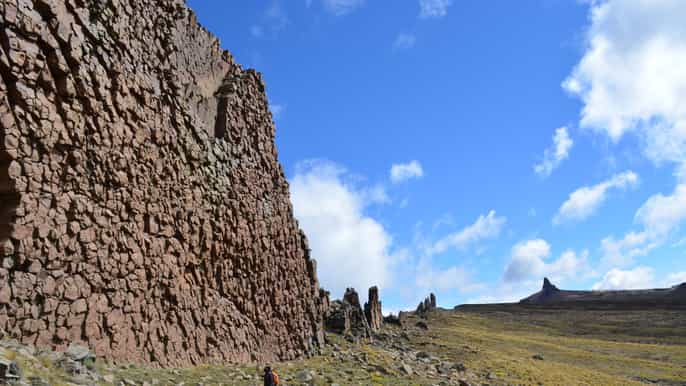 from puerto natales sierra baguales fossil route trek