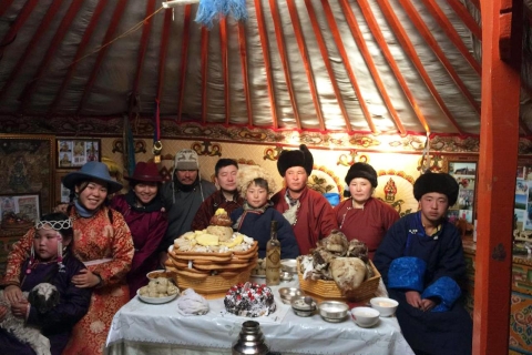 Mongolië: Genghis Khan-dagtour met Terelj National ParkAlleen dagtour