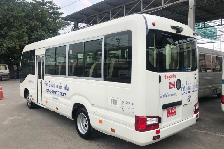 Bangkok: alquiler de minibús privado con guía