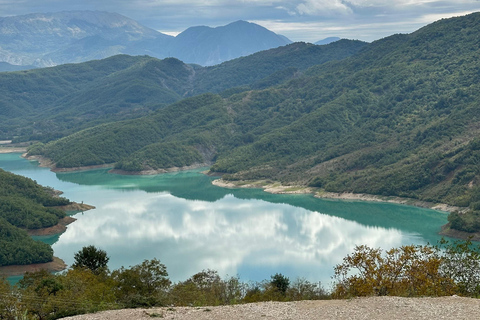 Tirana/Durrës: Bovilla Lake View Point With VAN (No-Hiking)