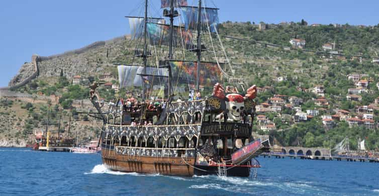 Alanya: Pirates Boat Tour with Lunch and Drinks | GetYourGuide