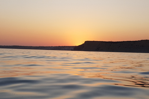 Lagos: Excursión guiada al atardecer por Ponta da PiedadeVisita en grupo compartido