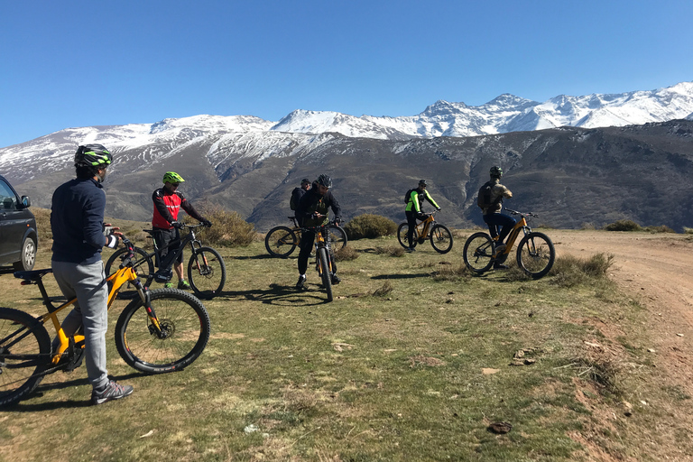 Sierra Nevada : visite guidée en petit groupe en e-bike