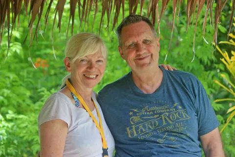 Port Vila: Full-Day Bus Hire with Driver