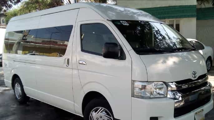 acapulco airport shared shuttle service