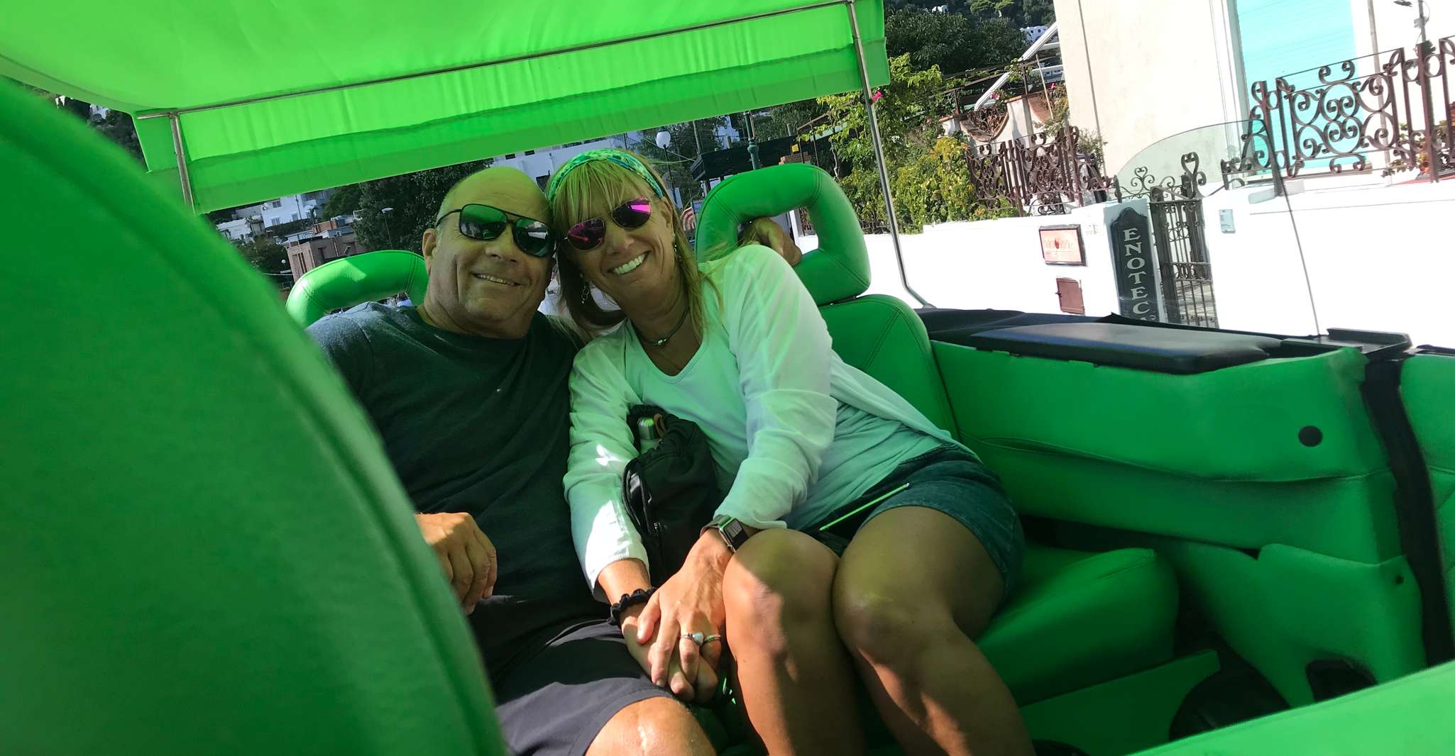 Unforgettable tour of Capri with special convertible coach - Housity