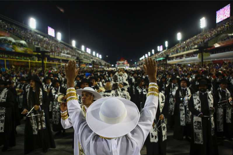 Rio Carnaval Ingresso Desfile Das Escolas De Samba Getyourguide