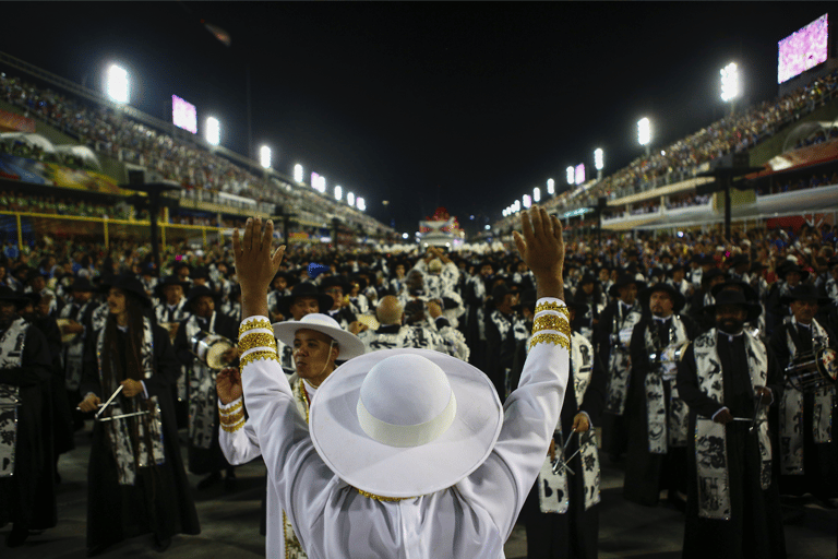 Río: Carnaval 2025 Entradas para el Desfile de Samba con Servicio de LanzaderaGradas del sector 7 con servicio de lanzadera