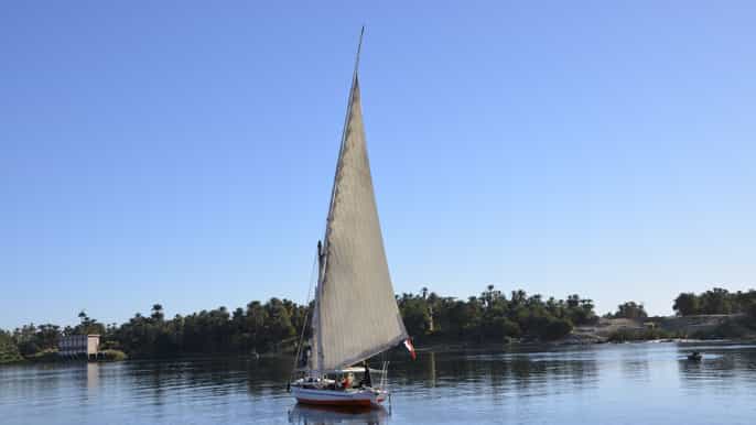 cairo 1 or 2hour felucca ride on the nile with transfers