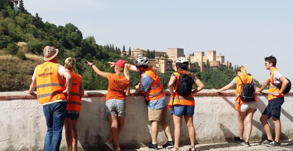 Granada: E-Bike Tapas Tour Featuring the Best Alhambra Views