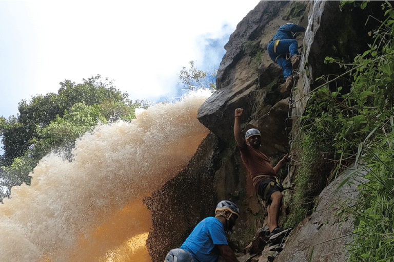 Medellín: Excursion to Salto del Buey, natural connection with waterfalls and canopy.