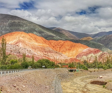 Desde Jujuy: Viagem de 1 dia à Quebrada de Humahuaca