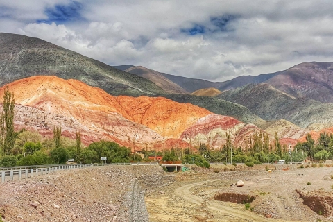 Hornocal : montagne aux 14 couleurs et gorge d'HumahuacaPrise en charge et retour à Jujuy