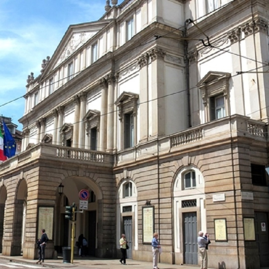 Colagem de mídia