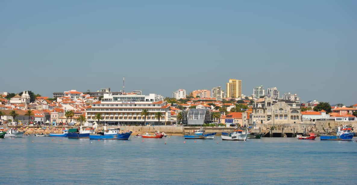 Cascais: 2- or 4-hour Sailing Tour