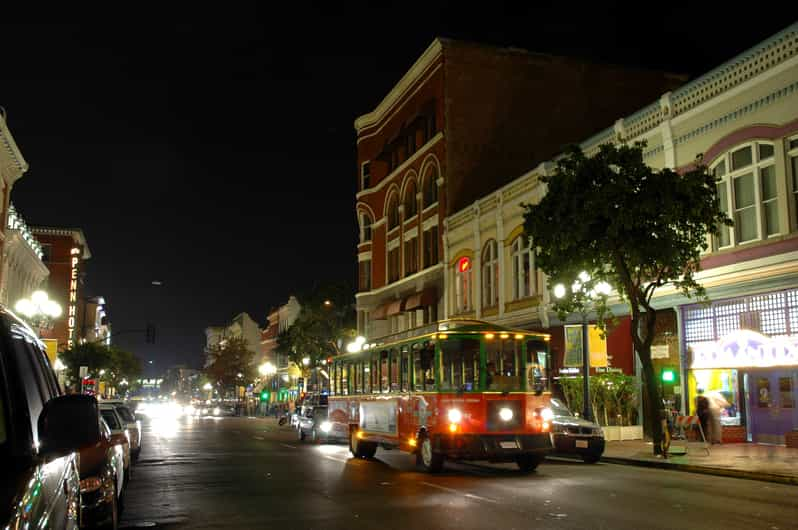 San Diego: City Lights Night Tour | GetYourGuide