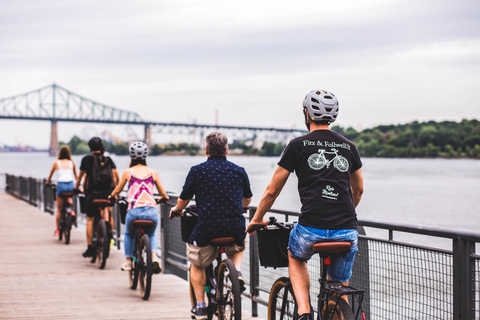 Montreal: Downtown and Old Montreal Highlights Bike Tour