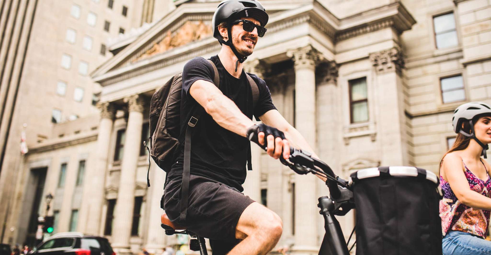 Montreal: Downtown and Old Montreal Highlights Bike Tour photo 2