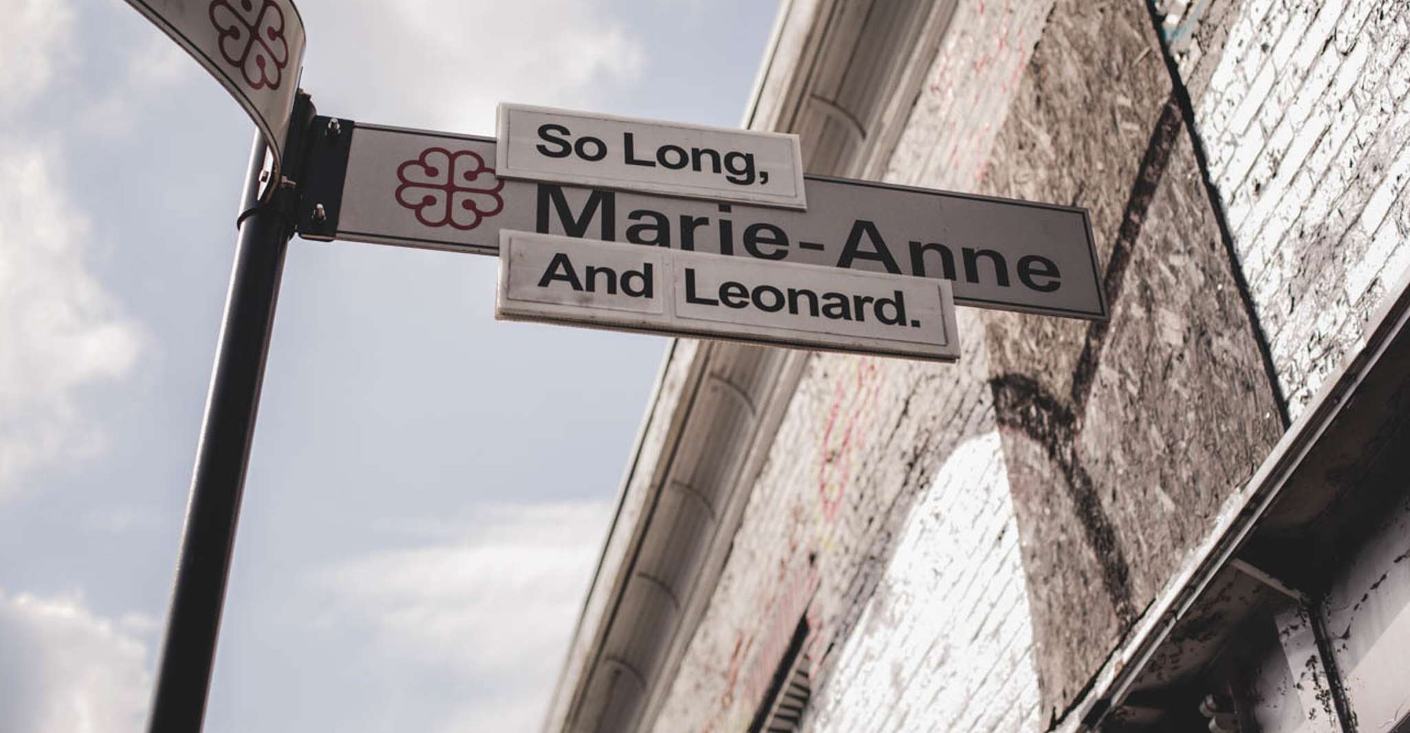 Montreal: Downtown and Old Montreal Highlights Bike Tour photo 3