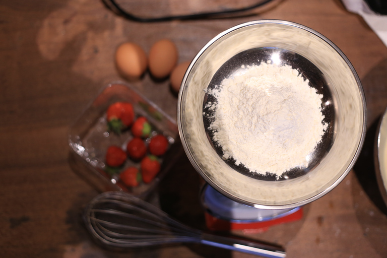 Bruges: 1.5-Hour Waffle Workshop