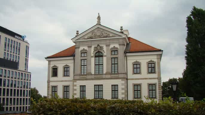 warsaw chopin museum and musical city tour