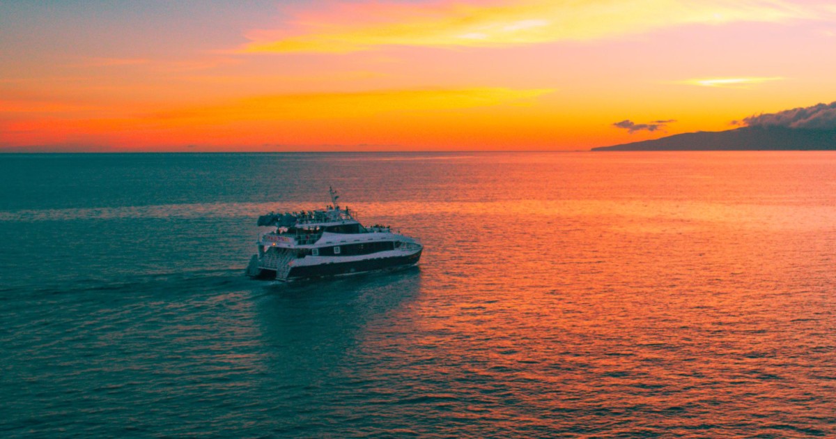 maui sunset cruise