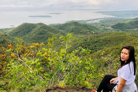 Puerto Princesa: caminata privada al amanecer en el monte. MagarwakSolo Sunrise Trek