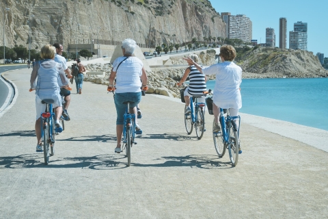 Alicante: Highlights-Tour per Fahrrad oder E-BikeStandard-Fahrrad: Tour auf Niederländisch