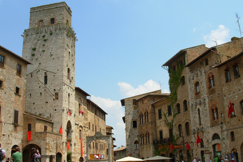 Excursión de día completo a Siena, San Gimignano y ChiantiTour en ingles