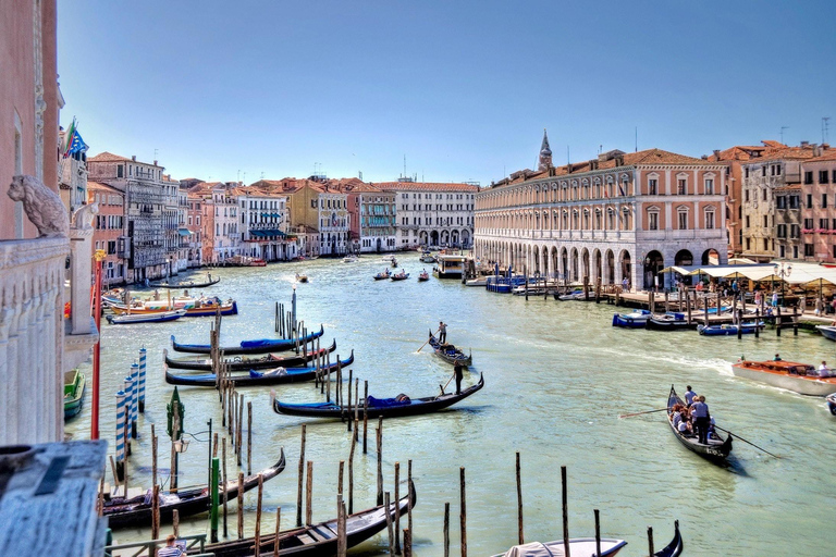 Venezia: Tour a piedi per piccoli gruppi fuori dai sentieri battutiVenezia: tour a piedi delle attrazioni per piccoli gruppi