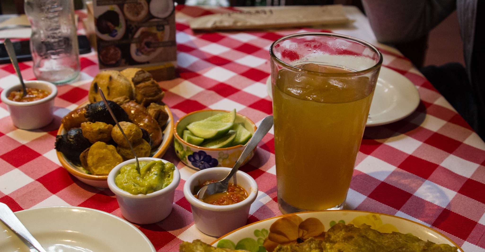 Medellín, 5-stündige Gastronomie-Tour - Hizvo