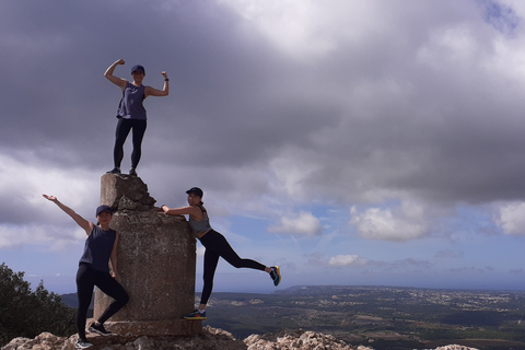 Desde Sesimbra: tour de senderismo por la montaña de Arrábida