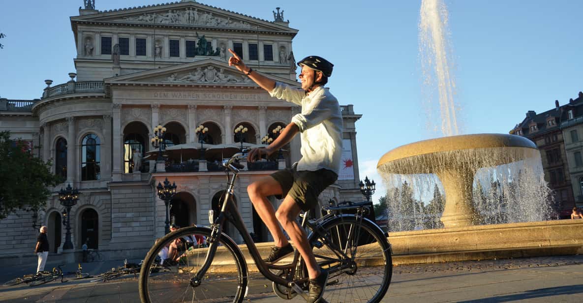 Frankfurt: Guided Bike Tour