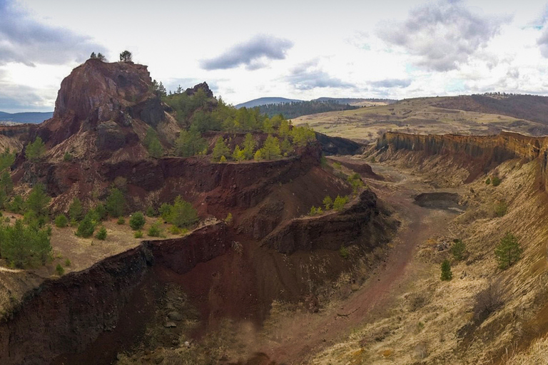 Aldeia saxónica de Viscri, vulcão extinto e lago Esmeralda