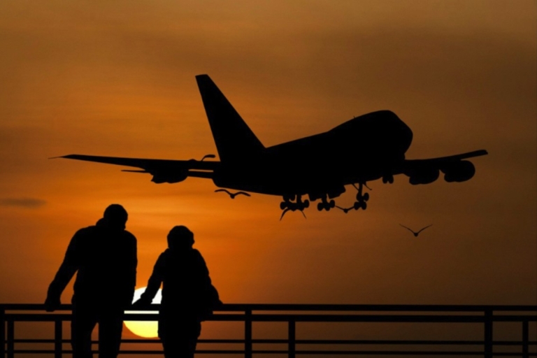 Aeropuerto de Cartagena: traslado privado llegada o salidaTraslado de llegada