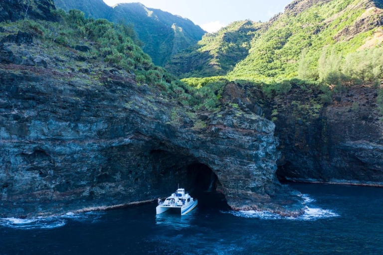 Kauai : Excursion en bateau d'une journée entière à Niihau et sur la côte de Na PaliKauai : Excursion en bateau d'une journée complète à Niihau et sur la côte Na Pali