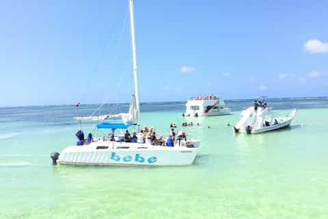 Punta Cana: Catamaran Cruise and Snorkeling