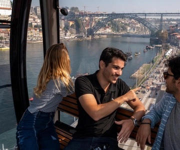 Porto: Walking Tour, Lello Bookshop, Boat and Cable Car