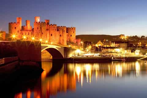 From Llandudno: Full Day Snowdonia & the Three Castles Tour