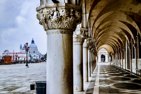 Venice: St Mark's Basilica, Doge's Palace, and Gondola Ride 2026 Tour in French
