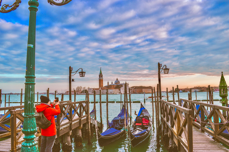 Venice: St Mark's Basilica, Doge's Palace, and Gondola Ride 2026 Tour in French