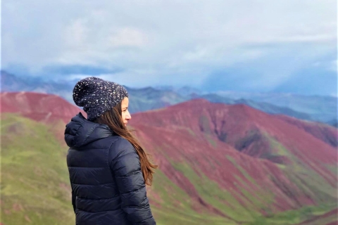 Cusco: Premium Rainbow Mountain i Red Valley TourCusco: Wczesny poranny trekking po Tęczowej Górze i Dolinie Czerwonej