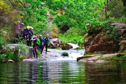 Peneda Gerês: 2.5-Hour Star Canyoning Adventure